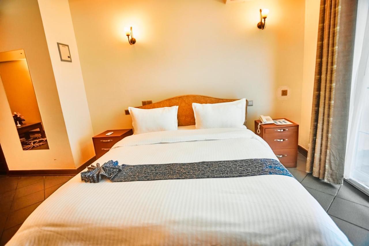 Seven Skies Hotel Αρούσα Εξωτερικό φωτογραφία